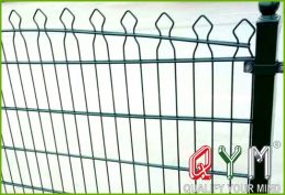 Double side wire mesh fence