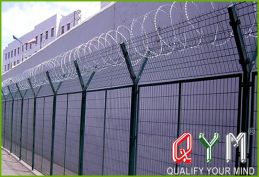 Airport perimeter fence