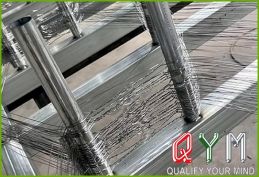 Low-visibility tank wire mesh