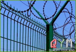 Airport wire mesh fences
