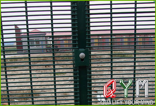 Anti climb 358 security fence