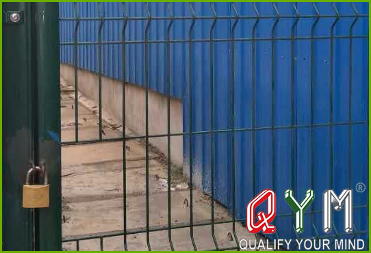 3D welded mesh fence